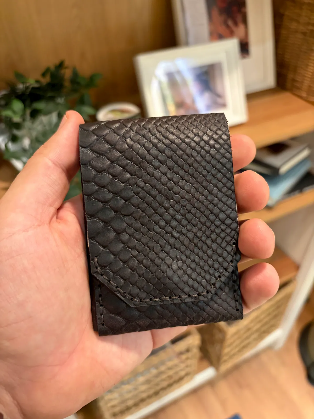 The Edge Wallet – 100% Genuine Leather-Espresso Brown - Image 5