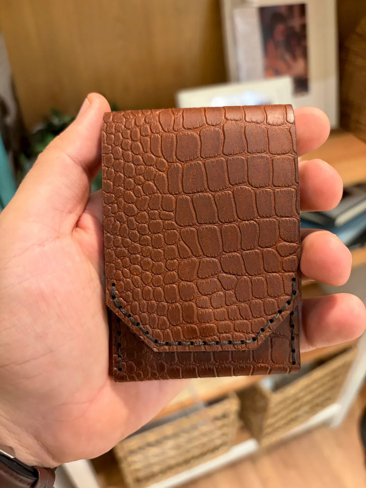 The Edge Wallet – 100% Genuine Leather-Tobacco Brown - Image 5
