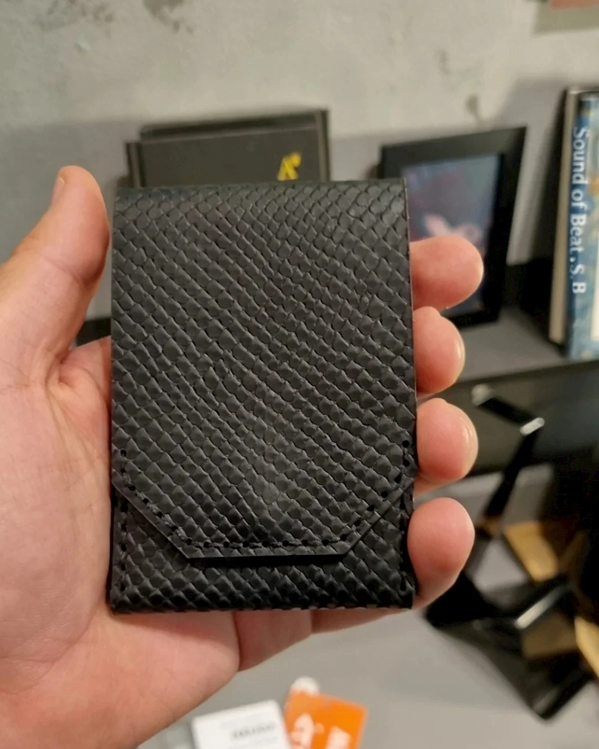 The Edge Wallet – 100% Genuine Leather-Black - Image 2